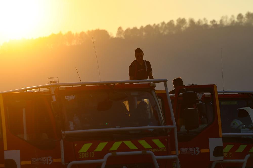 fb51aae7-480b-4a6a-95c7-9cbea4be4a98 Incendies et canicule : mesures et impacts