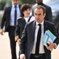 Tensions autour du budget 2027 entre LFI et le gouvernement