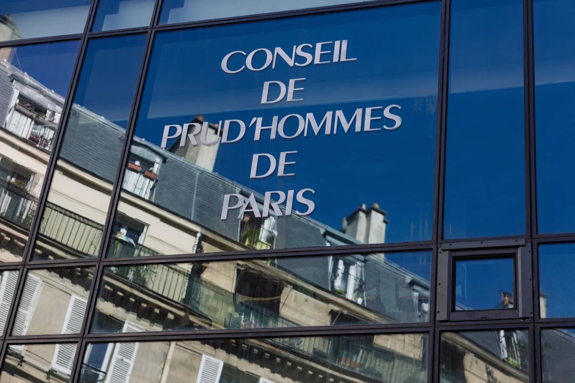fbd730ce-7e6c-490d-8eda-1d59b725893a Une administration discrète sous le feu des projecteurs : Les services du Premier ministre en France