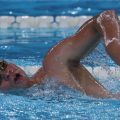 Léon Marchand remporte le 400 m nage libre avec succès