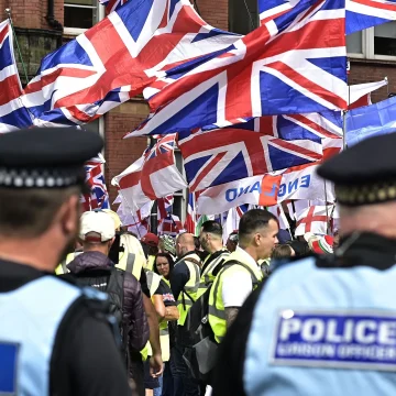 fc85ae45-8075-4759-a710-623afdce238c Manifestations à Thetford : une montée de tensions autour de l’hébergement des migrants