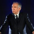 François Bayrou appelle à une grande primaire contre les extrêmes