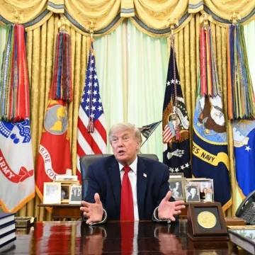 La Promesse de Dividendes de Trump et son Impact sur la Démocratie Américaine