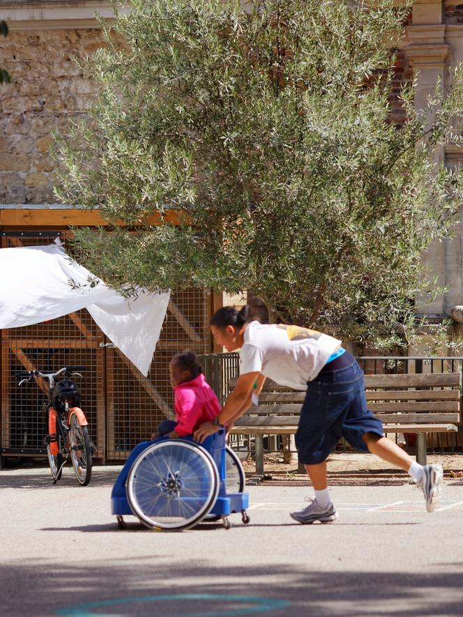 0597ca75-89c7-473a-bdac-e3d6eea26bee Disparités de traitement des personnes handicapées en France selon les départements