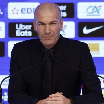 Zinédine Zidane prolonge jusqu&rsquo;en 2030 avec l&rsquo;équipe de France