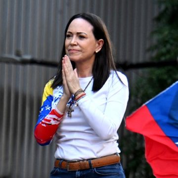 Maria Corina Machado empêchée de rentrer au Venezuela