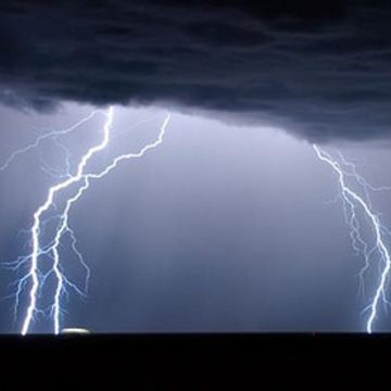 26bf6712-2ef2-44e1-9ae3-ce3694bc9170 Les impacts des changements climatiques sur les tempêtes estivales en 2026