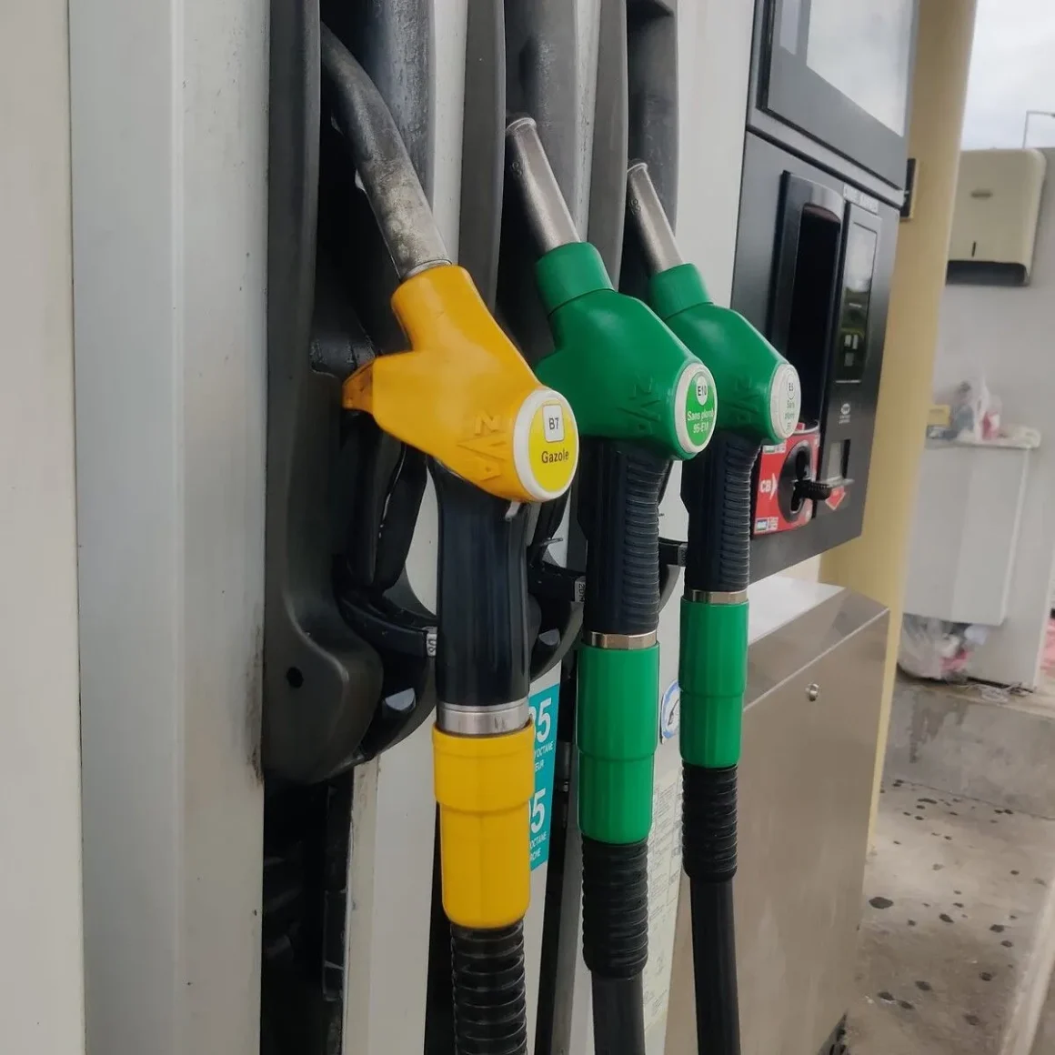 Mesures du gouvernement face à la hausse du carburant
