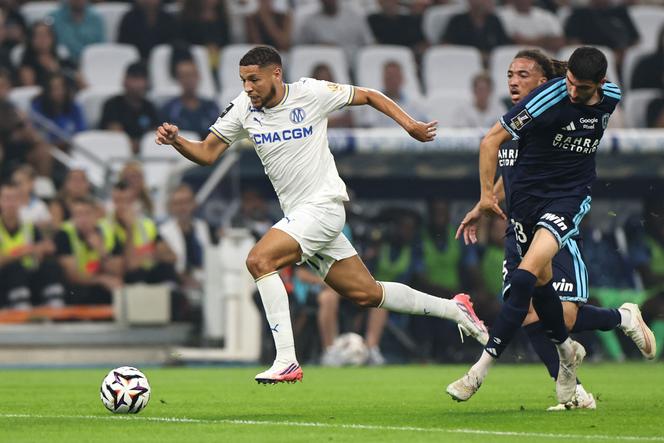 2b942fe8-f8d2-459e-8fc9-20873d07f793 Marseille en difficulté, Paris FC et Strasbourg brillent en Ligue 1