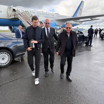 3e58a19b-cd02-4ea1-9b4a-e8a7af867f89 Visite d’émissaires américains en Ukraine : Négociations pour la paix