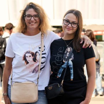 Un concert tant attendu : l&rsquo;engouement pour Céline Dion à la Défense