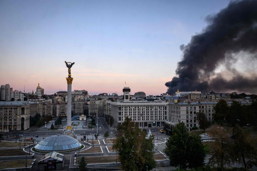 406bd7bb-e483-4479-9727-df60fd35aef9 Reprise des tensions en Ukraine entre frappes et diplomatie