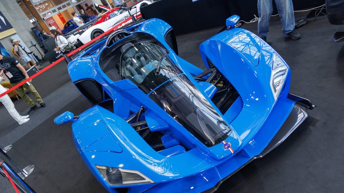 Antoine Arnault investit dans la marque automobile Delage relancée