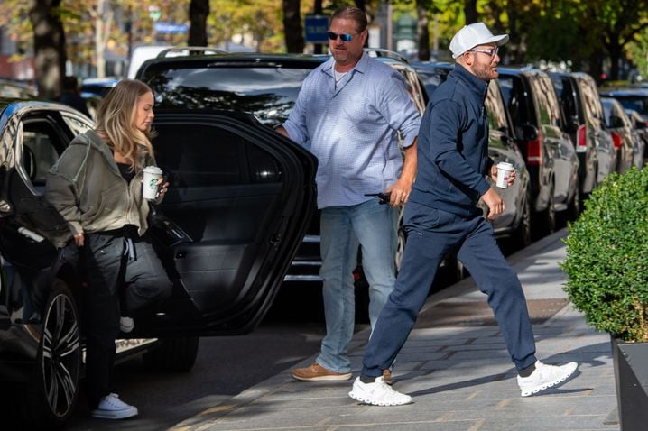 68d77b27-66ec-49de-b460-85e332a82d12 Céline Dion en résidence à Paris : un phénomène culturel et économique