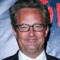La vie de Matthew Perry retracée dans une série documentaire sur Netflix