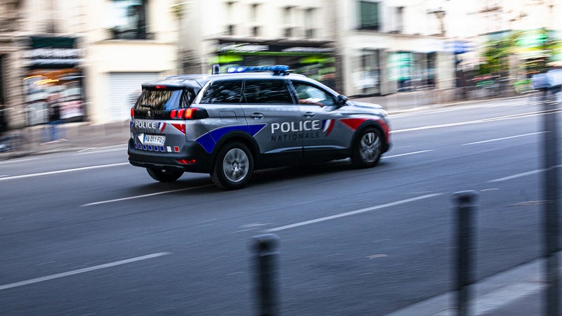 72a590d6-f7c3-4daa-9c46-6b20205d3fdf Une fillette de cinq ans retrouvée morte à Blois, le père en état critique