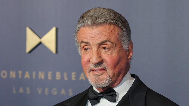 741ea3f8-5bd9-48f8-af78-b004297fd0d0 Peter Farrelly envoie son biopic à Sylvester Stallone