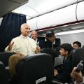 Le pape Léon XIV et ses réflexions en vol : IA, abus et questions de société