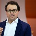 Les dirigeants de la technologie appellent à ralentir le développement de l&rsquo;IA