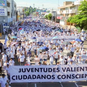 7a31ee84-981b-41b7-8964-a2bf829d44fc Manifestation pour la paix à Culiacán contre la violence des cartels