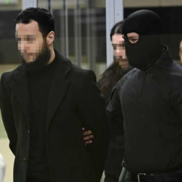 Le tribunal refuse la levée de l&rsquo;isolement pour Salah Abdeslam