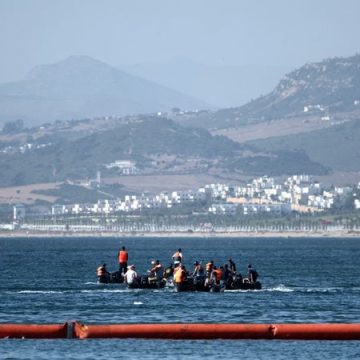 Tensions à Ceuta : Gestion et Repatriation des Migrants Marocains