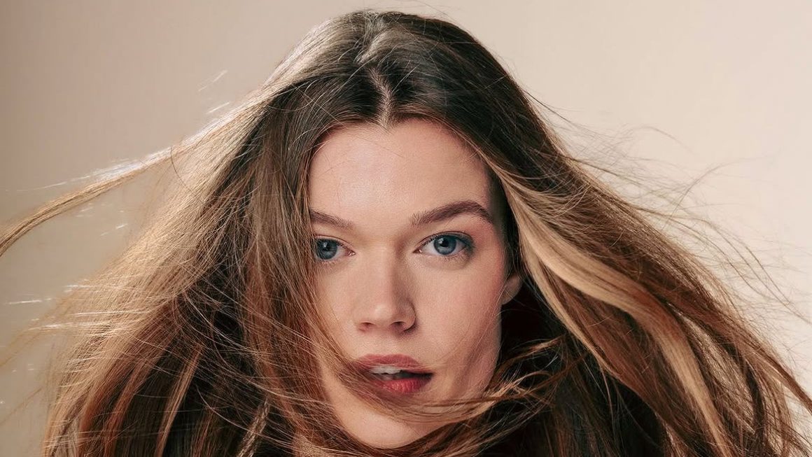 La stratégie de Dessange pour intégrer le maquillage dans ses salons de coiffure