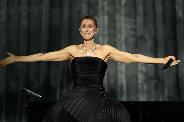 FRANCE-CANADA-MUSIC-CELEBS Le retour triomphant de Céline Dion à la Plenitude Arena