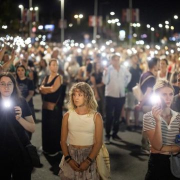 Mouvement étudiant en Serbie et élections anticipées