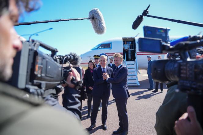 b79f8a0f-9b02-48ba-8dbc-1c7a15d77e24 Rencontre entre Emmanuel Macron et Mark Carney à Saint-Pierre-et-Miquelon