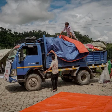 Un mois après la catastrophe au Népal : bilan et défis humanitaires