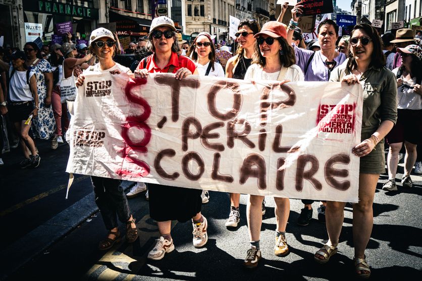 FRANCE-DEMONSTRATION-SEXUAL-VIOLENCE-GLOBAL-LAW Pression sur les Centres Périscolaires de Paris après un Scandale