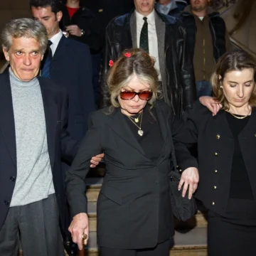 d9017266-0d97-4566-8edd-19cee1f65036 Vente aux enchères de la collection de Brigitte Bardot à Paris