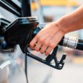 Comment réduire sa consommation d&rsquo;essence en période de hausse des prix