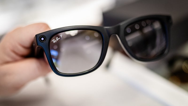 de4589e8-0e32-4dee-8c86-91de79fde786 Les dangers cachés des lunettes connectées et le besoin de réglementation