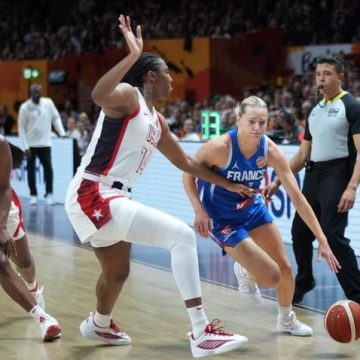 Les Bleues échouent en finale contre les États-Unis: un regard sur le parcours français