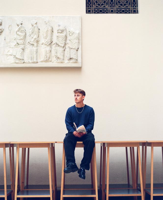 efbddf8e-56b6-4edc-901f-d67db207e9e3 Nelio Biedermann, un jeune auteur suisse en pleine ascension