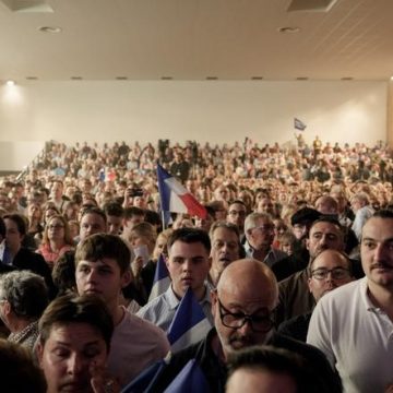 f345adae-422f-4365-9b5d-d523107754d3 Marine Le Pen aborde la campagne présidentielle 2027 malgré les enjeux internes du RN