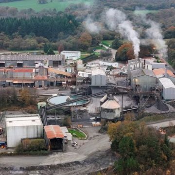 Accusations contre la mine d’andalousite de Glomel