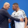 Zinedine Zidane annonce sa première liste de l&rsquo;équipe de France