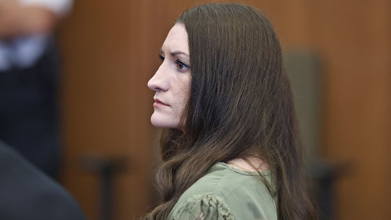 fa5987c7-12a2-4aa6-9295-3462ad728724 Révélations d’une Jurée après l’Annulation du Procès Lindsay Clancy