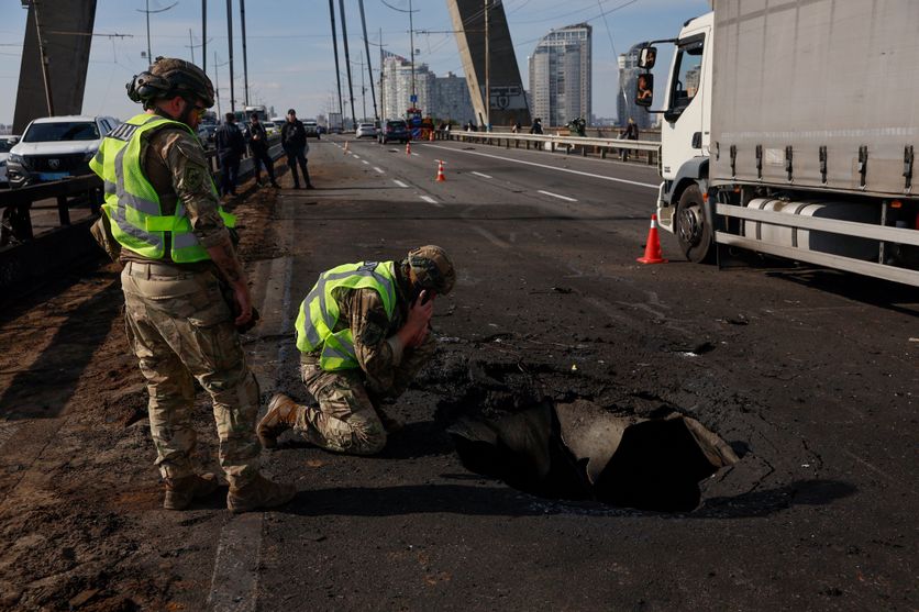UKRAINE-RUSSIA-CONFLICT-WAR Attaques sur Kiev : La Vie en Temps de Guerre
