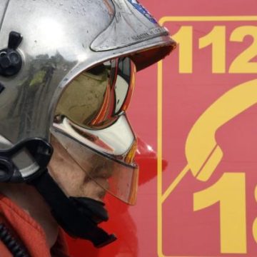 Incendie à Grenoble : Un immeuble en feu lors de manifestations