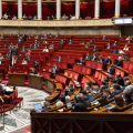 Les députés suppriment la reconduction de la surtaxe sur les bénéfices des grandes entreprises