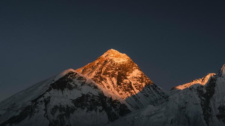 1bf5aecc-2050-4b2f-87cc-4ed752b2a4ea L’identité derrière les «Bottes Vertes» de l’Everest révélée