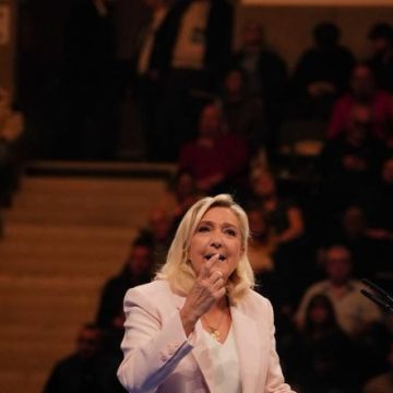 Lancement de campagne de Marine Le Pen à Orléans