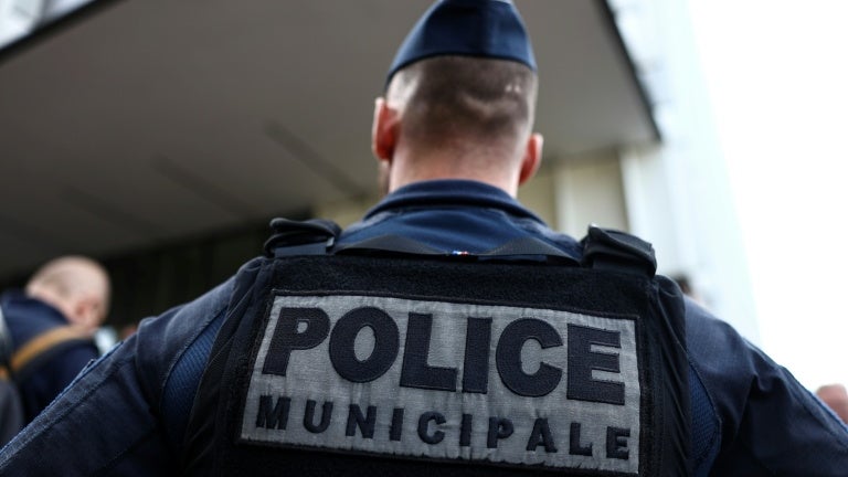 2a83c946-181e-407a-810a-0c6c1c77e997 Agression d’un policier dans le tramway à Lyon
