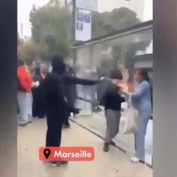 3624b2dd-14d8-4b39-9c72-bb5b1218c96a Un adolescent interpellé à Marseille pour agression lors des manifestations lycéennes