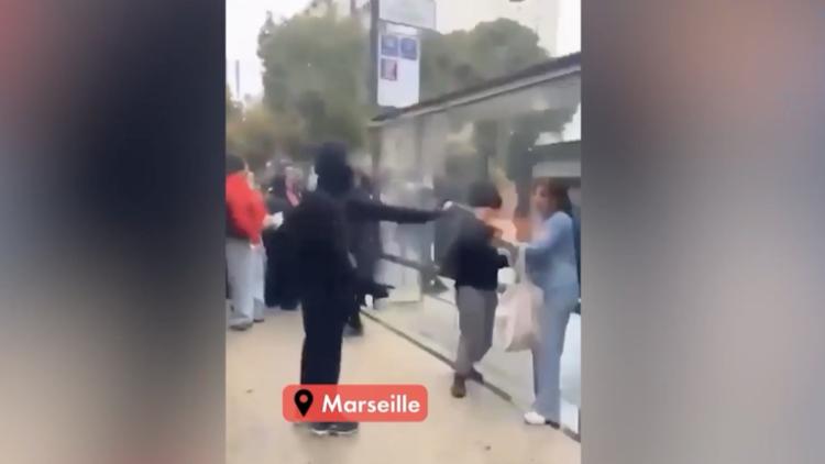3624b2dd-14d8-4b39-9c72-bb5b1218c96a Un adolescent interpellé à Marseille pour agression lors des manifestations lycéennes