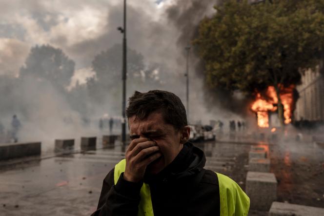 37234842-cc6e-4602-afd4-588844642832 Tensions Politiques en France : Réactions et Positions